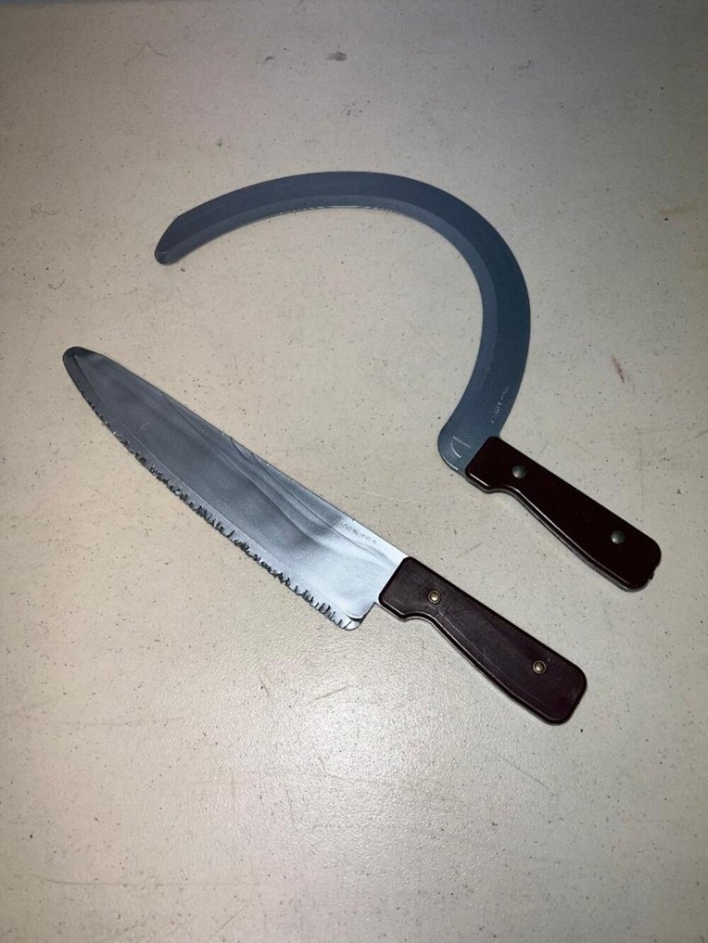 Halloween Knife and Sickle Set Props - PLASTIC